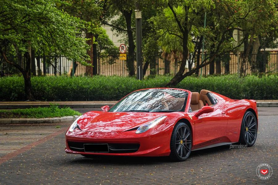  Ferrari 488 Spider by Permaisuri on Vossen Wheels (VPS-307) 2018 года  (фото 1 из 17)